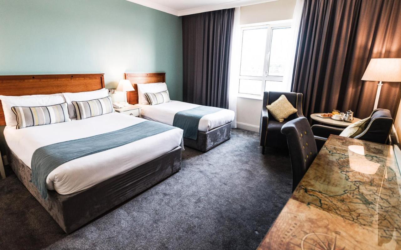 Celtic Ross Hotel & Leisure Centre Росскарбері Екстер'єр фото